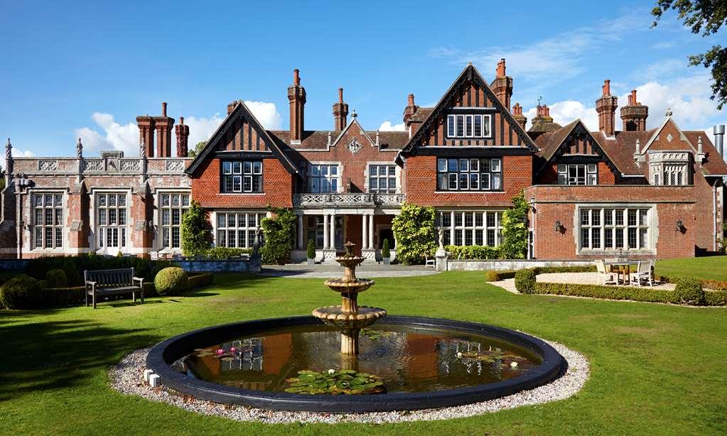 Macdonald Elmers Court Hotel Lymington Eksteriør billede