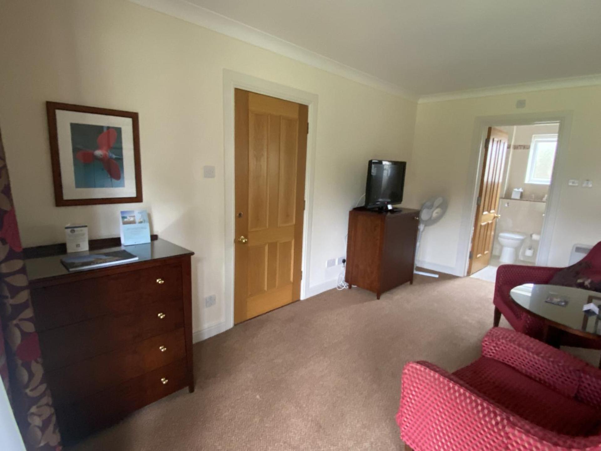 Macdonald Elmers Court Hotel Lymington Eksteriør billede