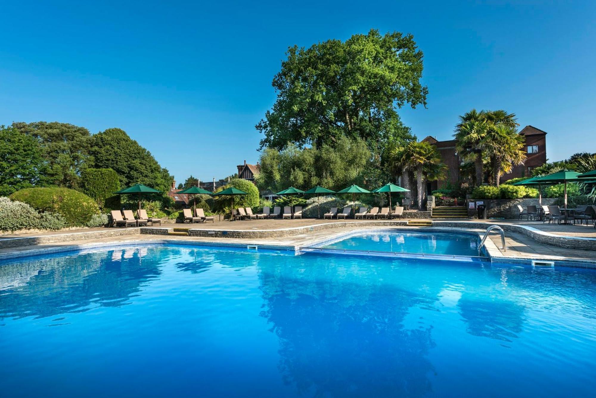 Macdonald Elmers Court Hotel Lymington Eksteriør billede
