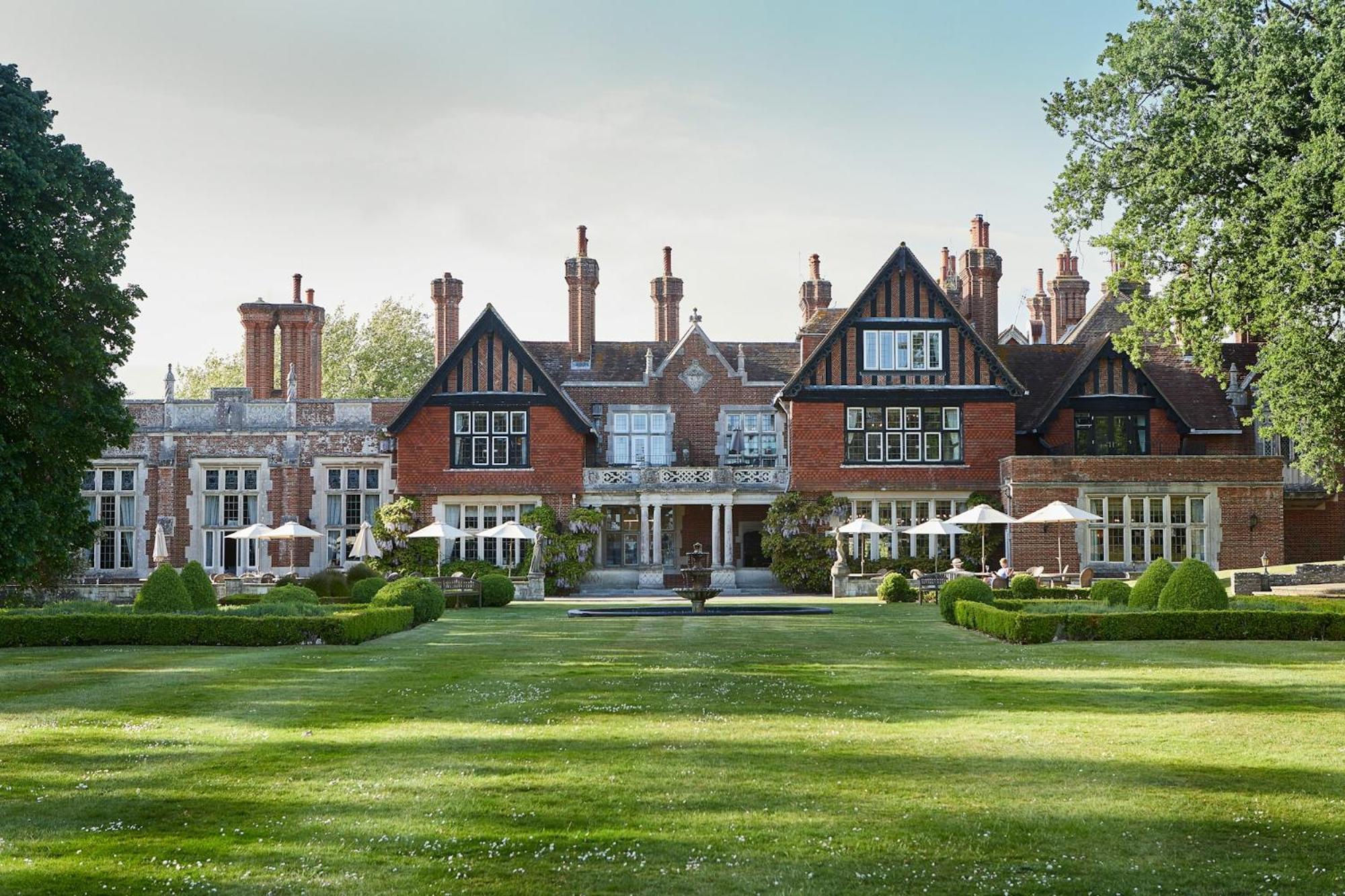 Macdonald Elmers Court Hotel Lymington Eksteriør billede